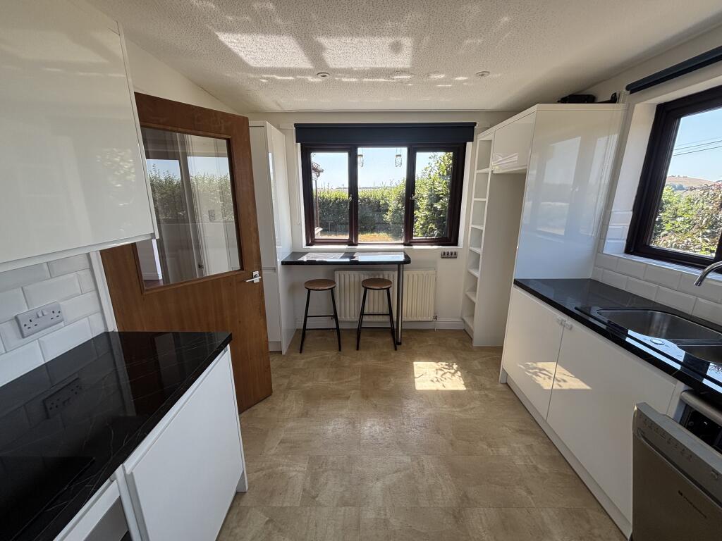 House in Salisbury, Cann - View 5