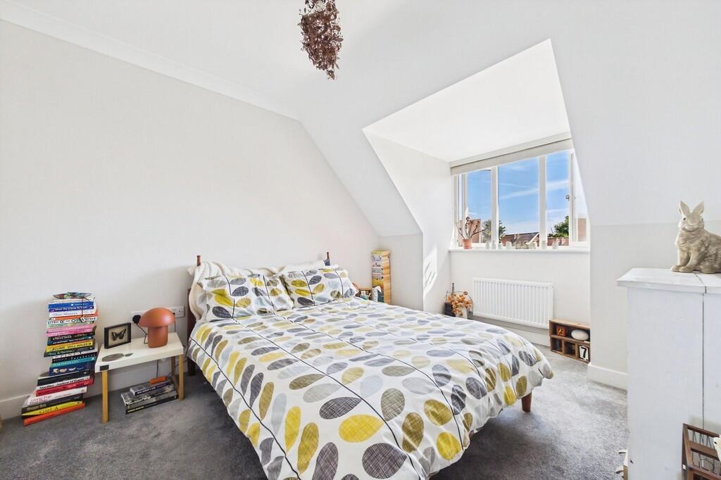 Apartment in Canterbury - More
