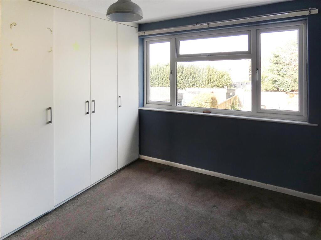 House in Arun, Rustington - More