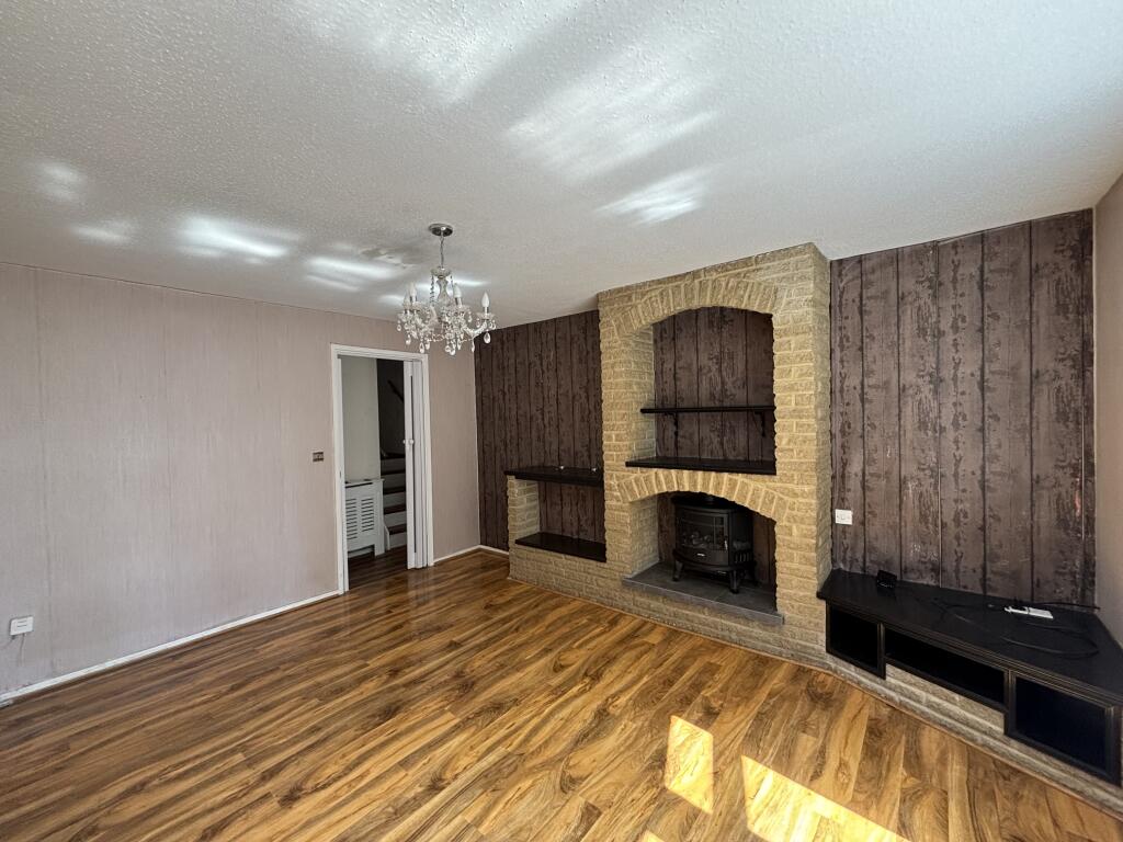 House in Milton Keynes, Wolverton and Greenleys - View 3