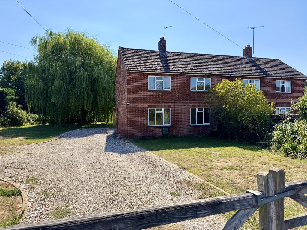Main image of property: Dianmer Close, Hook, Nr Royal Wootton Bassett, SN4 8EB.