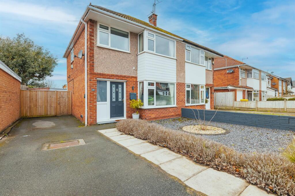 Main image of property: Carlton Close, Parkgate, Neston, Cheshire