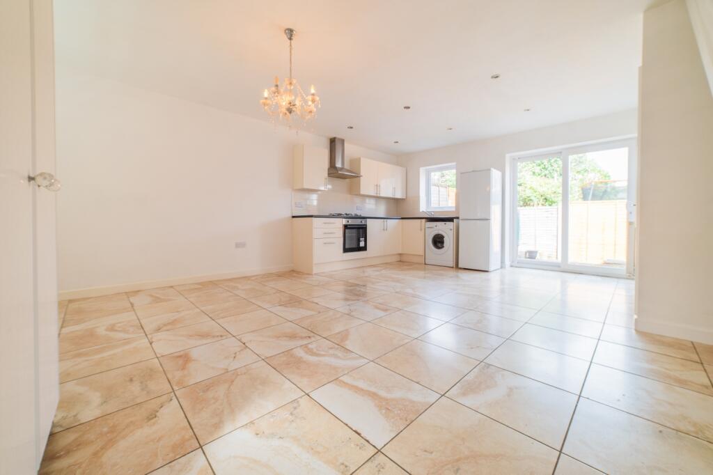 House in Cardiff - View 4