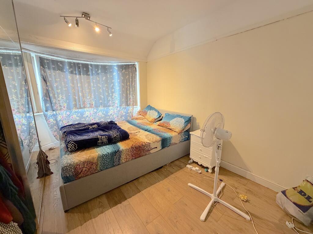 House in Dudley, Harts Hill, Woodside - More