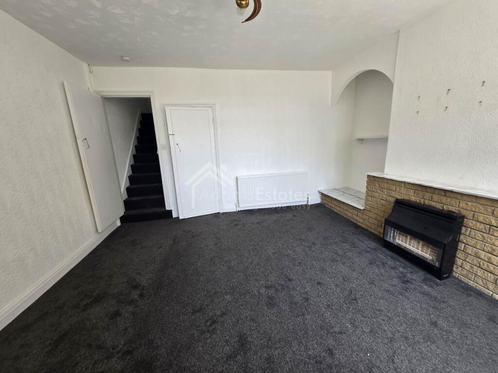 House in Kirklees, West Yorkshire - View 2