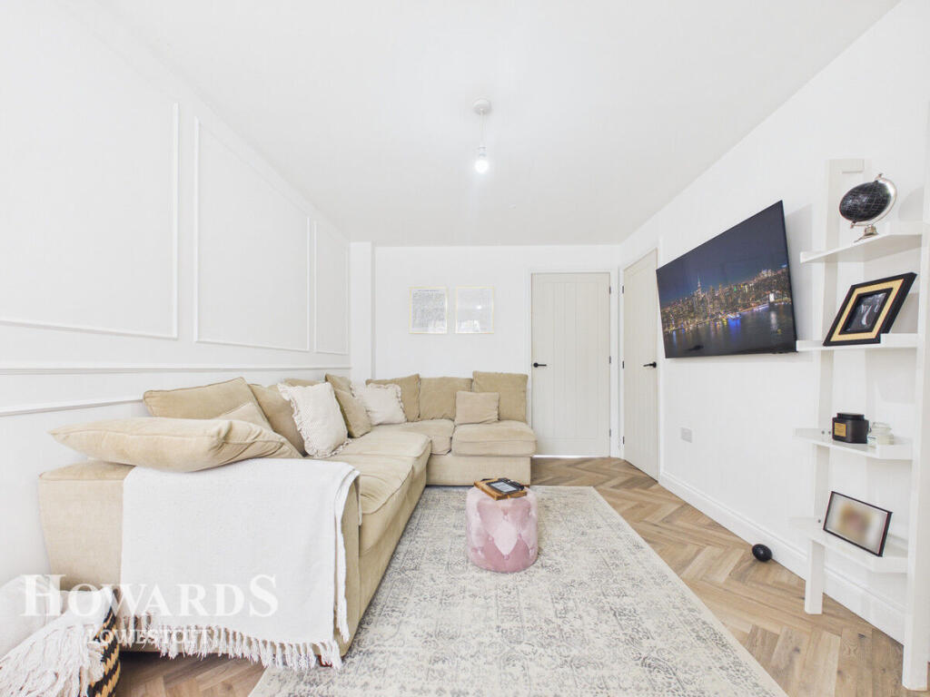 Pritchard Close, Lowestoft - View 5