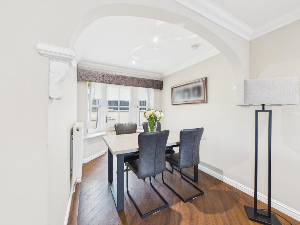 House in Blantyre, West Craigs - View 4