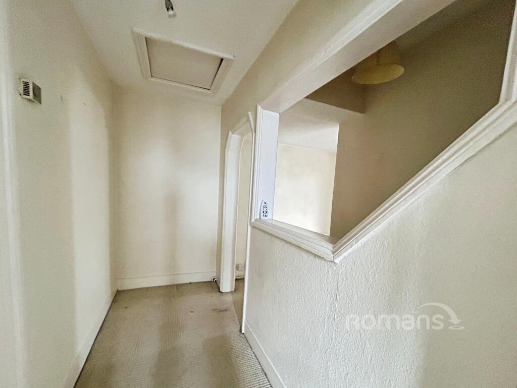 Apartment in Guildford - View 5
