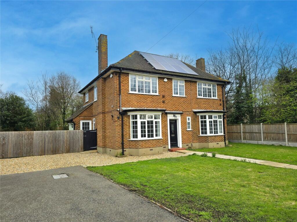 Main image of property: Eastwoodbury Lane (Ref 2561), Eastwood, Southend-On-Sea, Essex, SS2