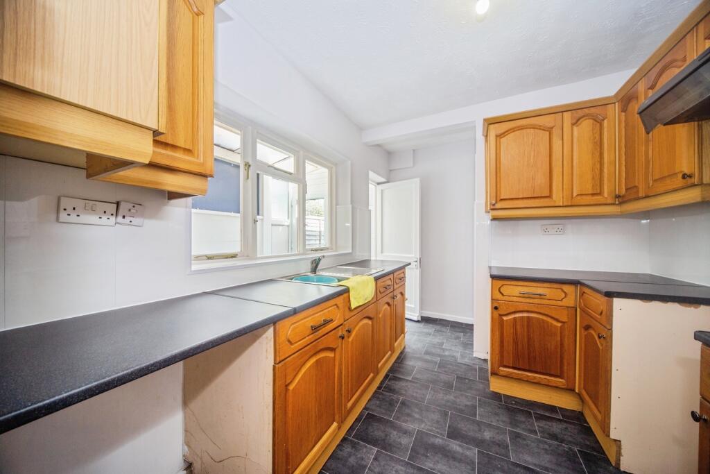 House in Southampton - View 4