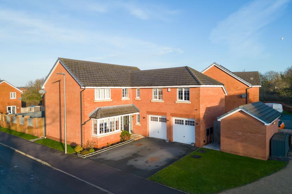 Main image of property: Rosebay Gardens, Standish, WN6