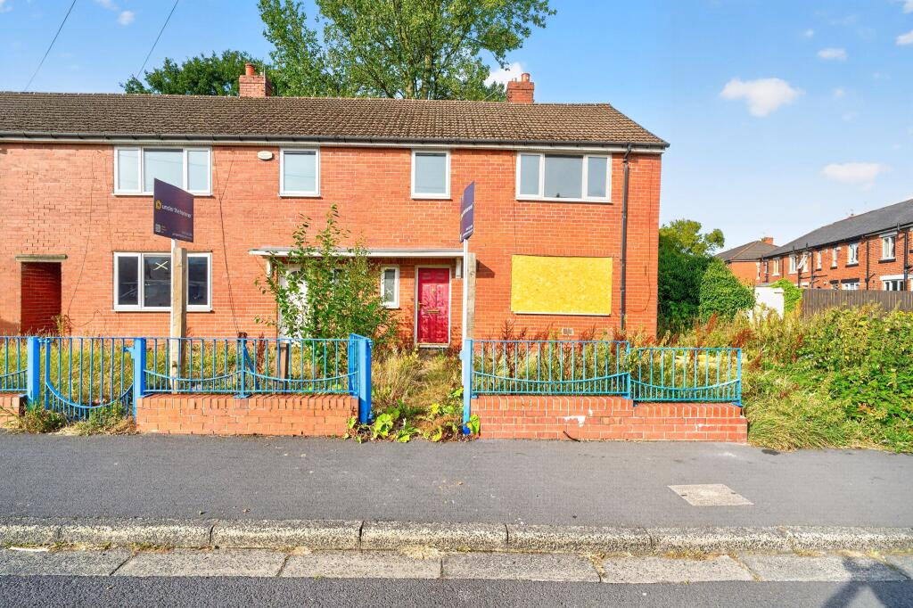 Main image of property: 2 Lime Grove, Heywood, OL10 4UL