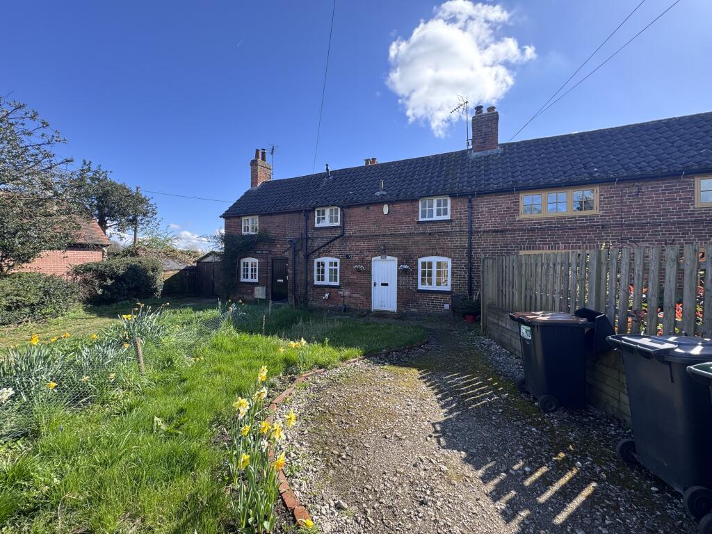 Main image of property: Middle Cottage, Strelley Village, NG8