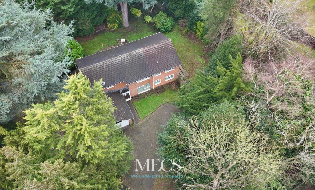 Main image of property: Antringham Gardens, Birmingham, B15 3QL