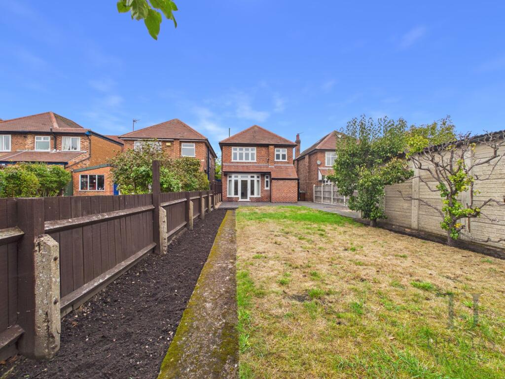 House in Nottingham, Wollaton Park - View 4
