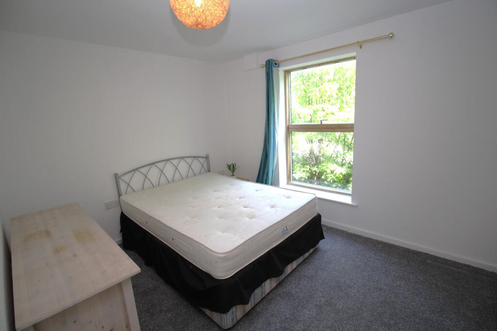 1-bed apartment on Millennium House, 366 Chester Road, Manchester, M16, £139,950