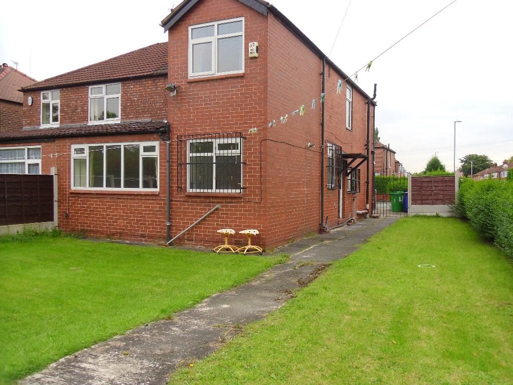 Main image of property: 41 School Grove, Withington. M20 4RT