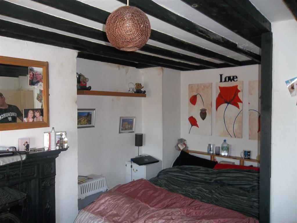 Main image of property: High Street, Upper Beeding, West Sussex
