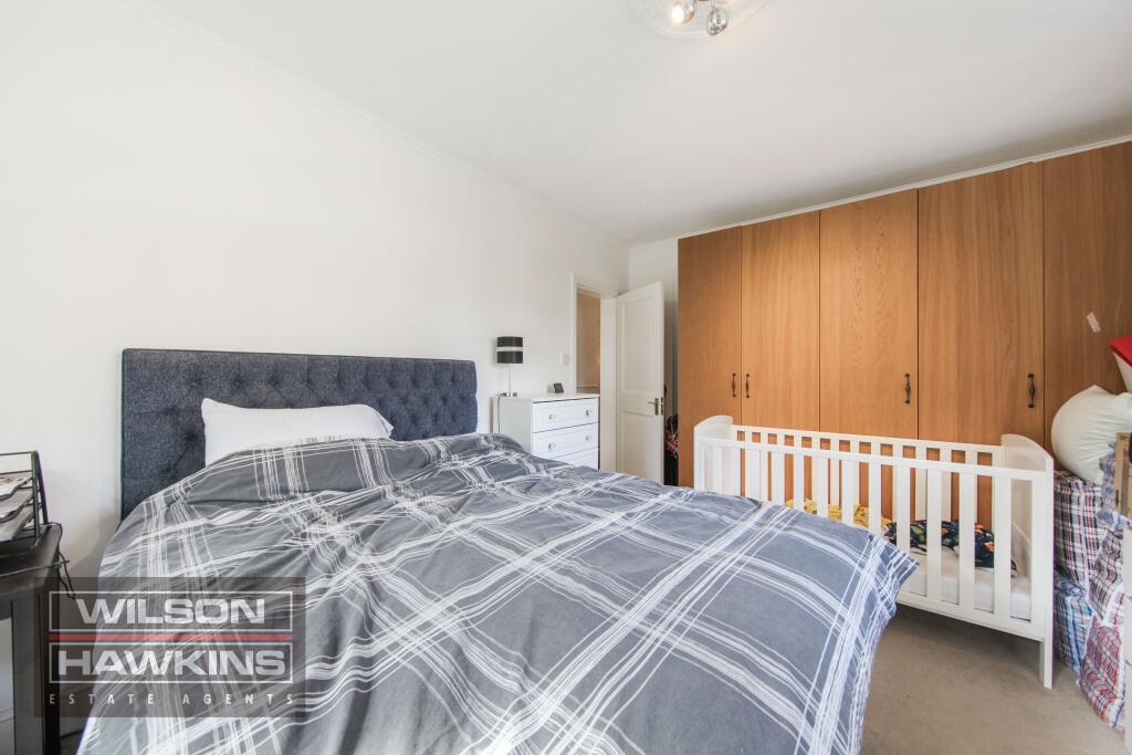 Apartment in Harrow - View 5