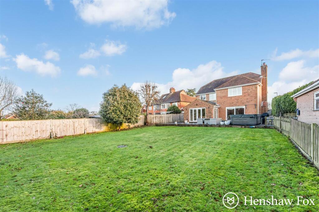 Bow Lane, Romsey, Hampshire photo 2
