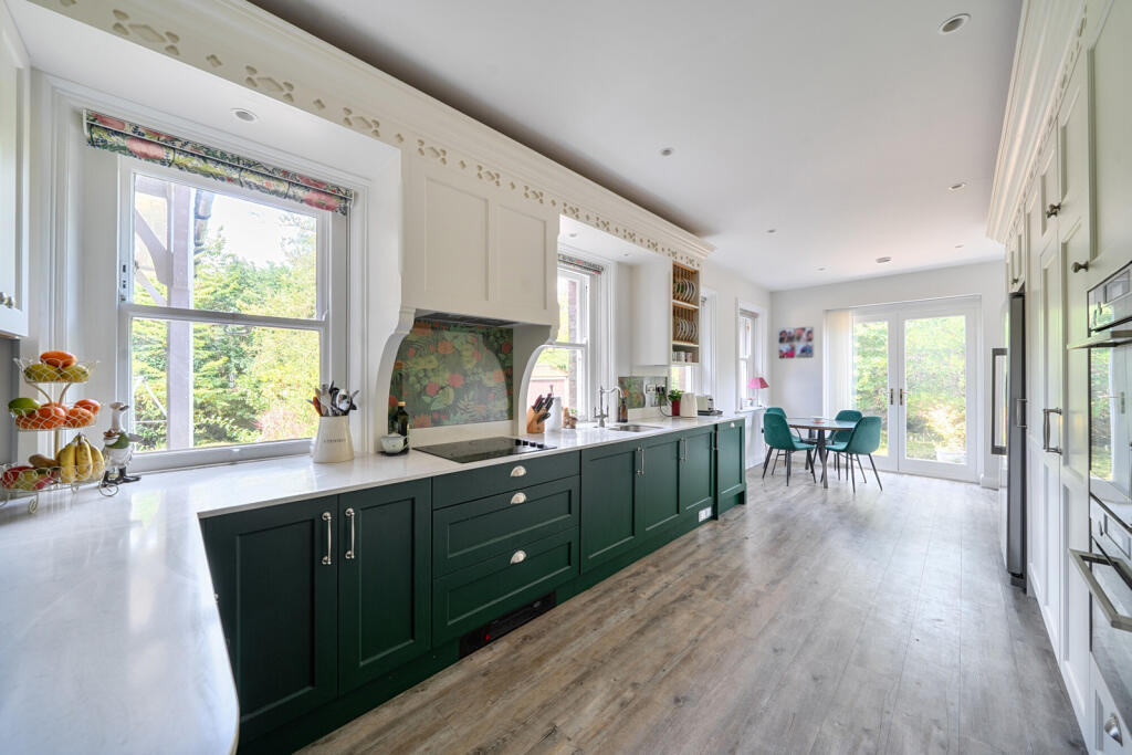House in Harrow - More