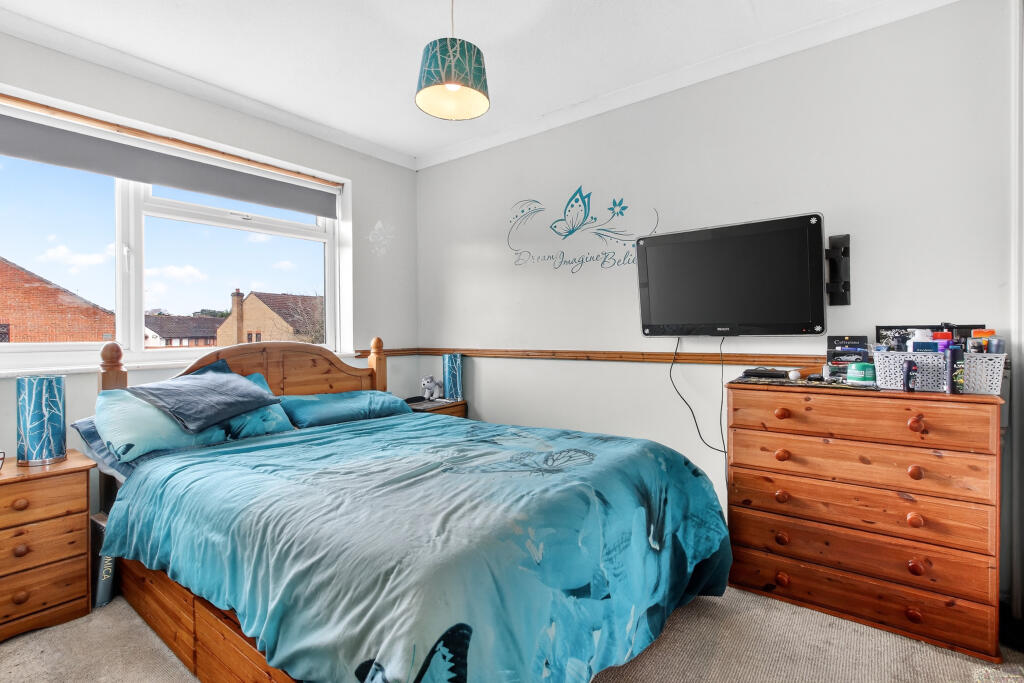 Chesterblade Lane, Forest Park, Berkshire, RG12 - View 5