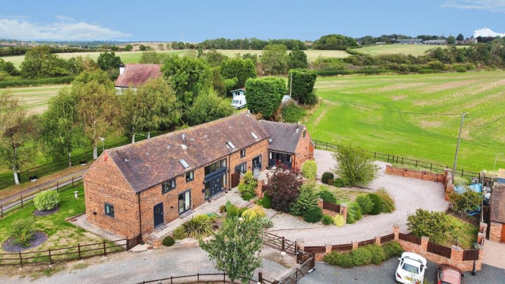 Meadow Barn , Tamworth, B78 2EW photo 5