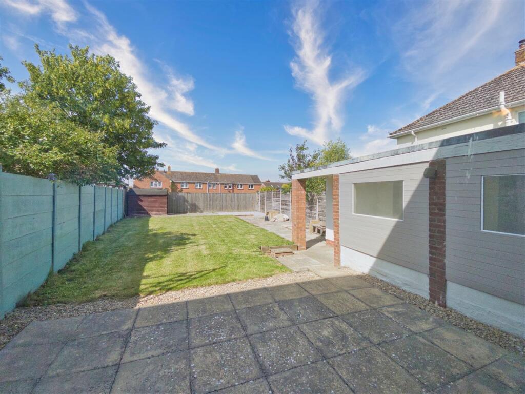 Craybourne Road, Melksham photo 3
