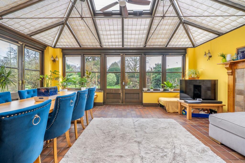 House in Stroud, Churchend, Eastington - View 5
