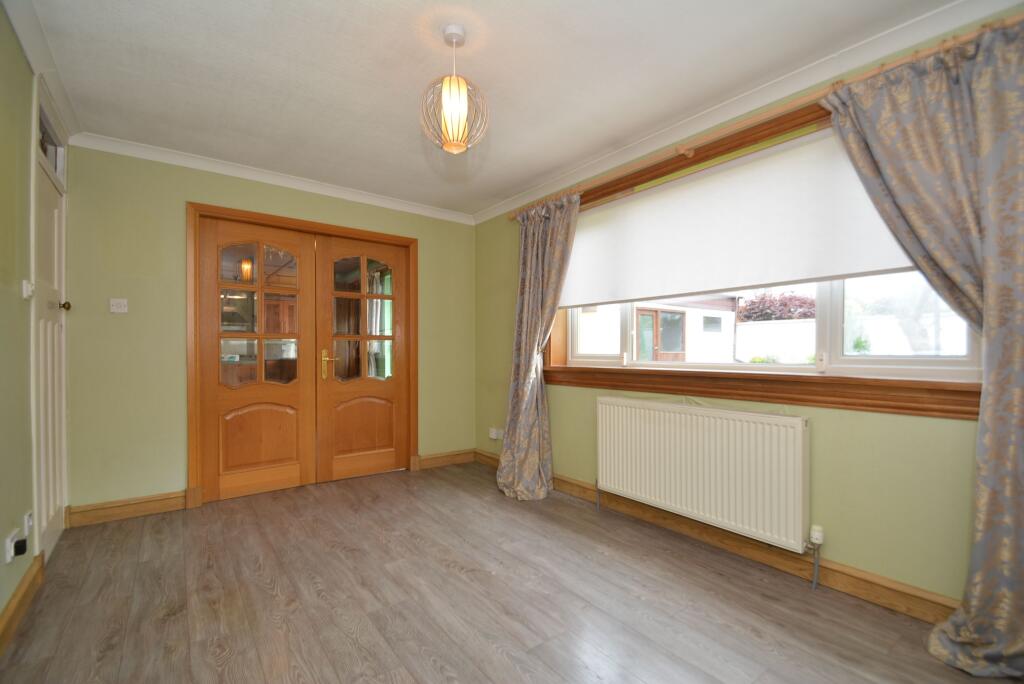 5 Birchfield Road, Hamilton, ML3 8NR photo 4
