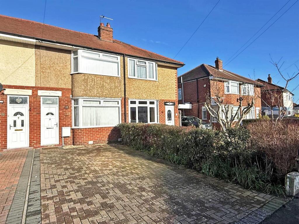 2-bed terraced on Corndon Crescent, Sundorne, Shrewsbury, £180,000