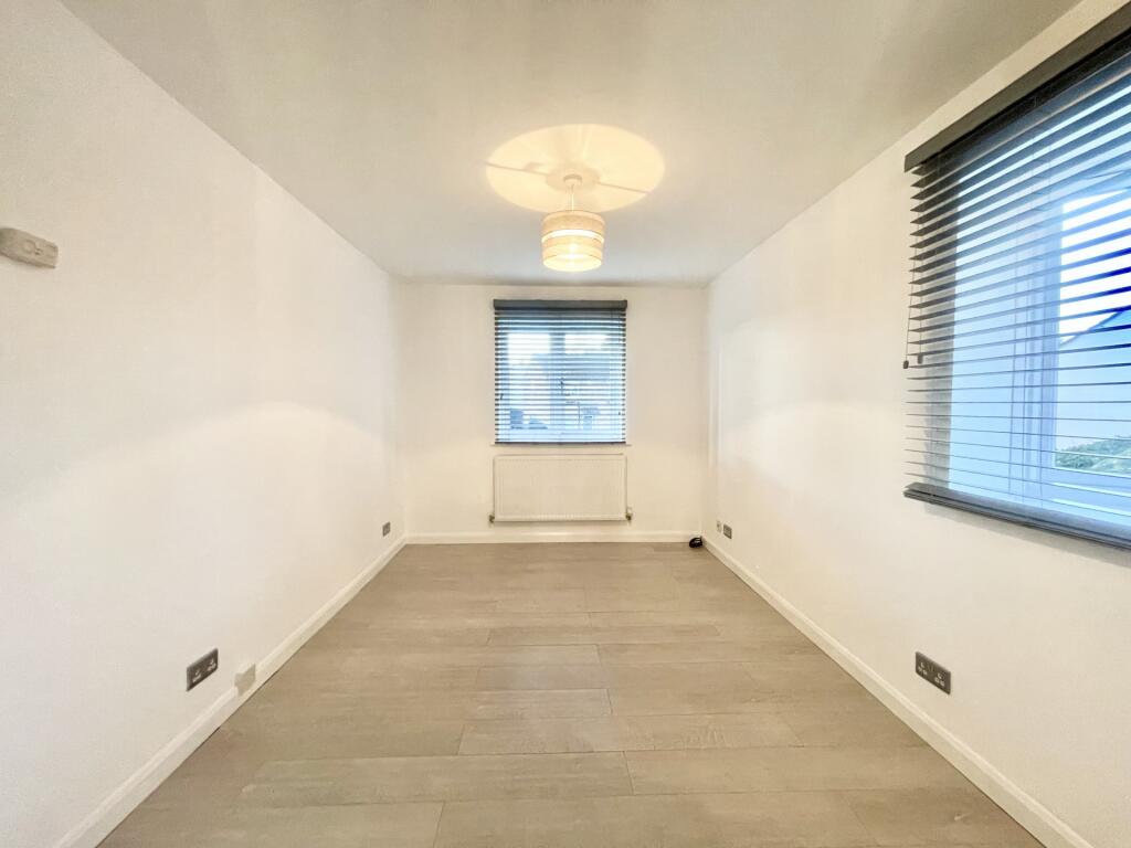 Apartment in Epping Forest, North Weald - View 5
