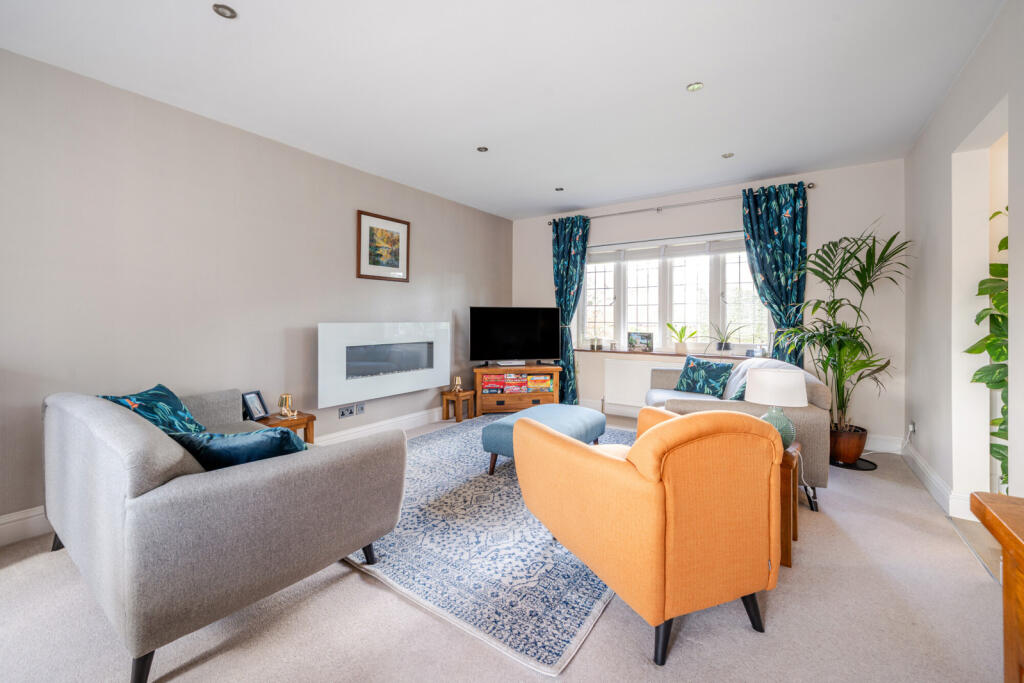 Apartment in Slough, Chalfont St Peter - View 5