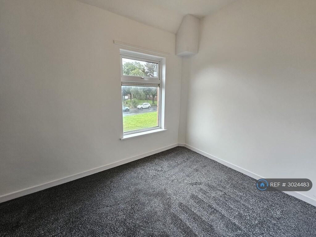 House in Bolton - View 4