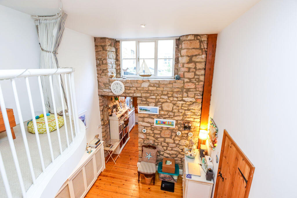 House in Bristol, North Somerset - View 5