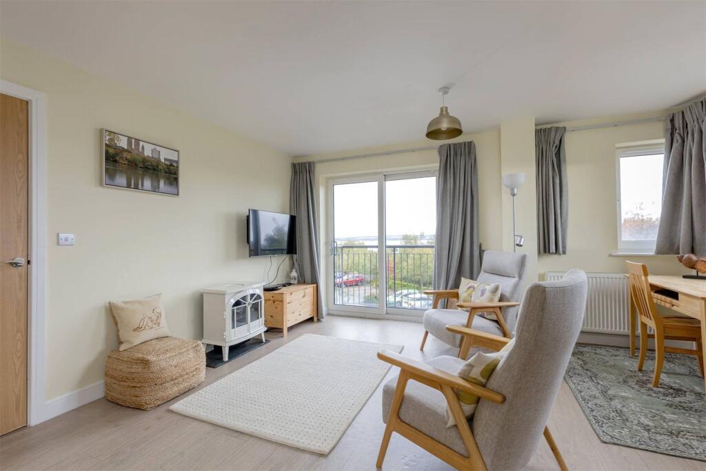 Apartment in Edinburgh - View 3
