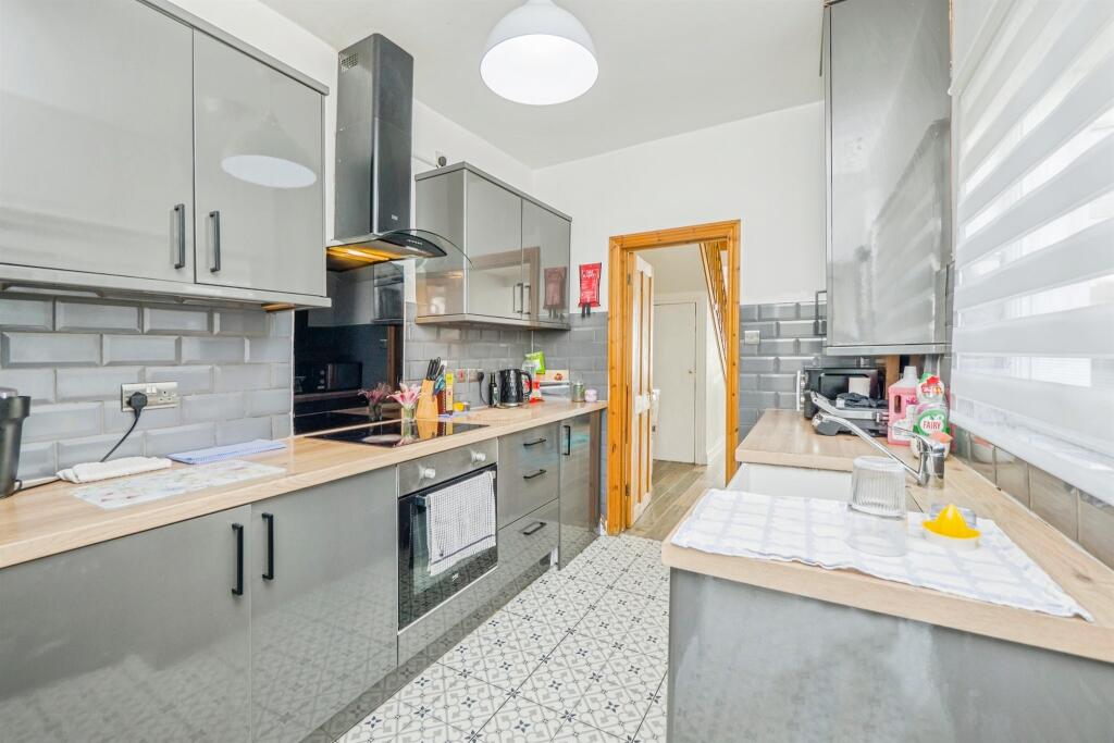 House in Cardiff, Tredegarville, Roath - View 5