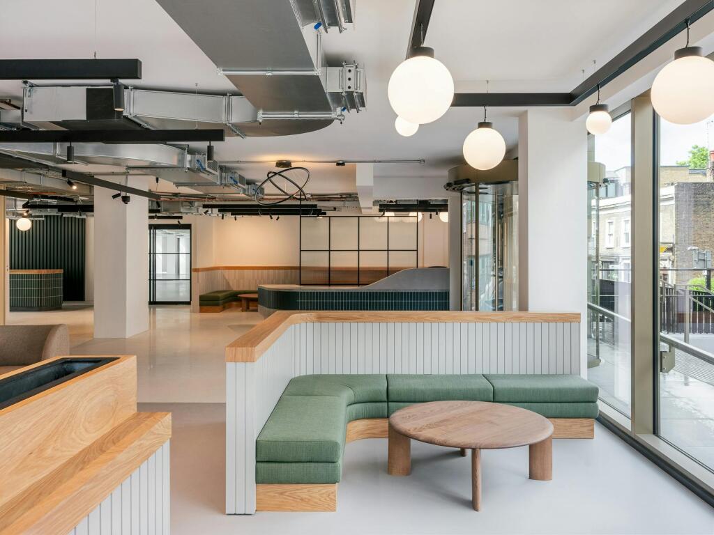 Luca Piffaretti_RED Explore_Web_0009.jpg