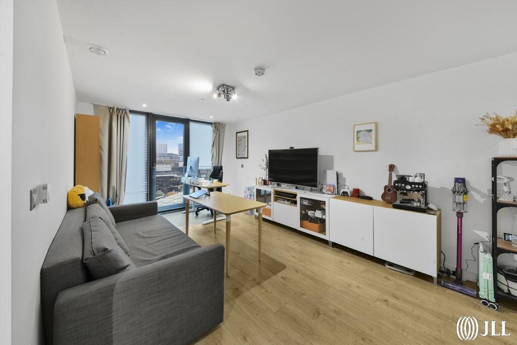 Main image of property: Stratosphere Tower, Great Eastern Road, London, E15