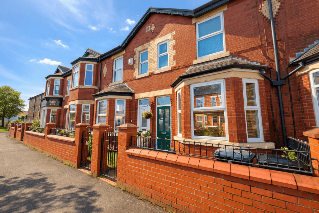 Main image of property: Liverpool Street, Salford, M6 5QQ