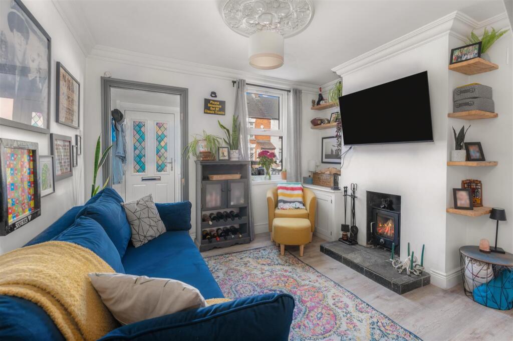 House in Cherwell, Grimsbury, Banbury - View 5