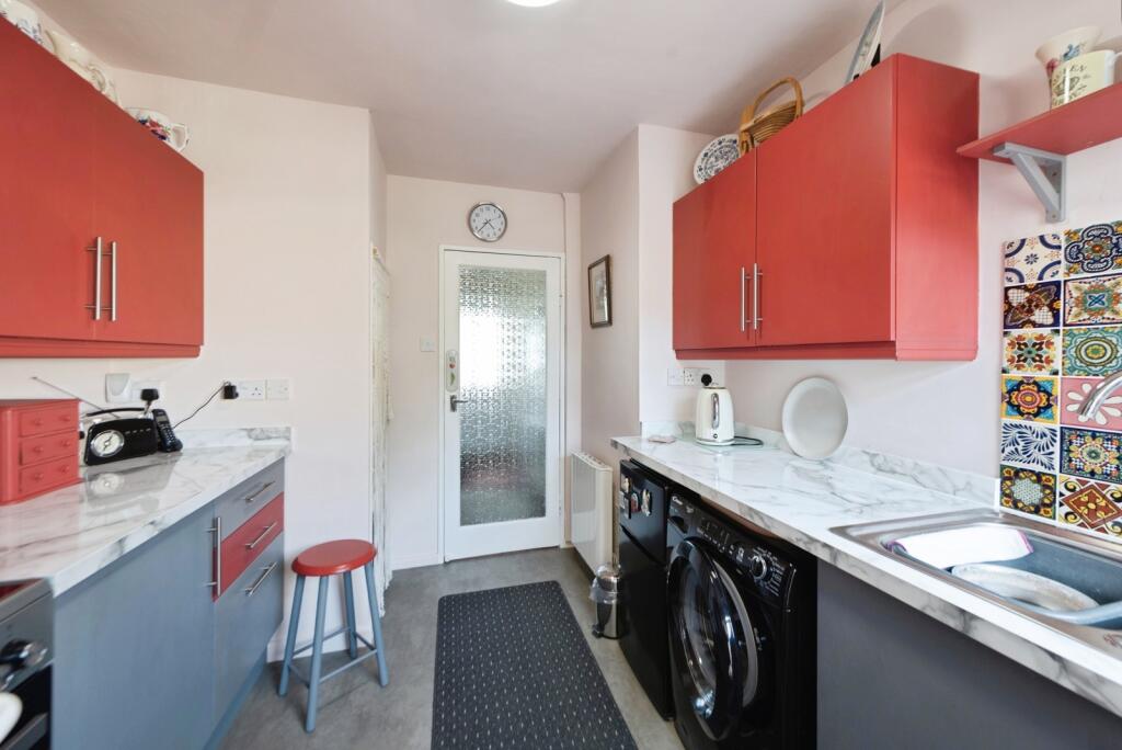 Beauchamp Avenue, Gosport, Hampshire, PO13 - View 3