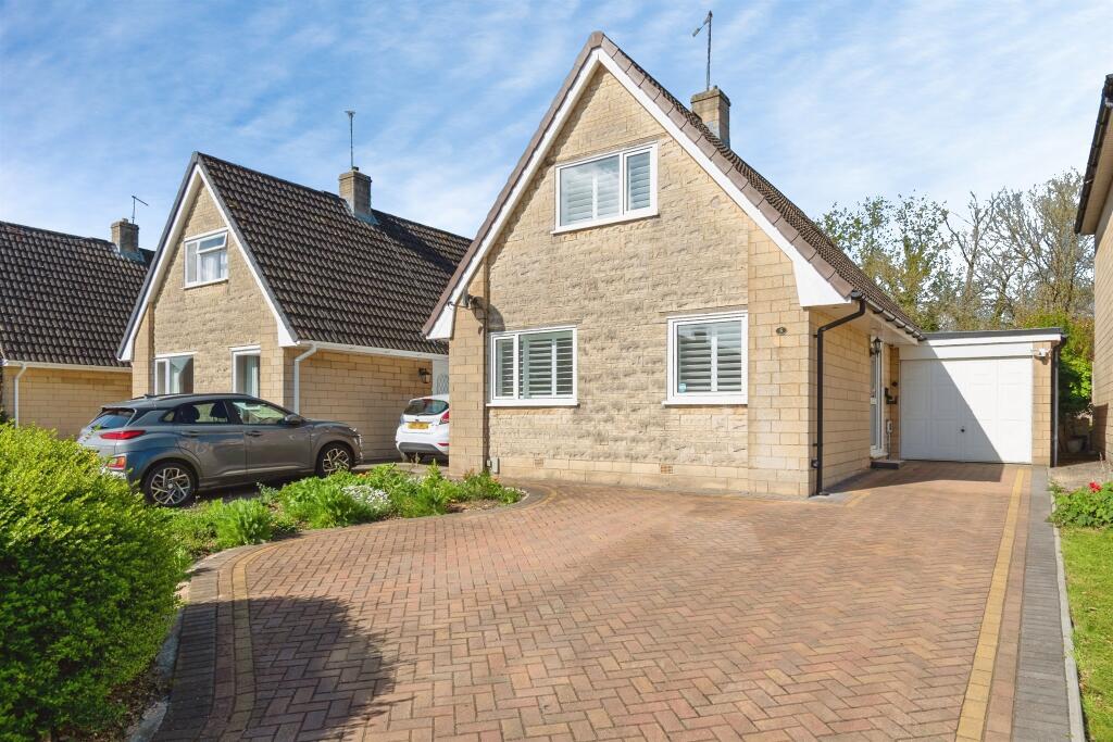 Main image of property: Mayo Close, Corsham