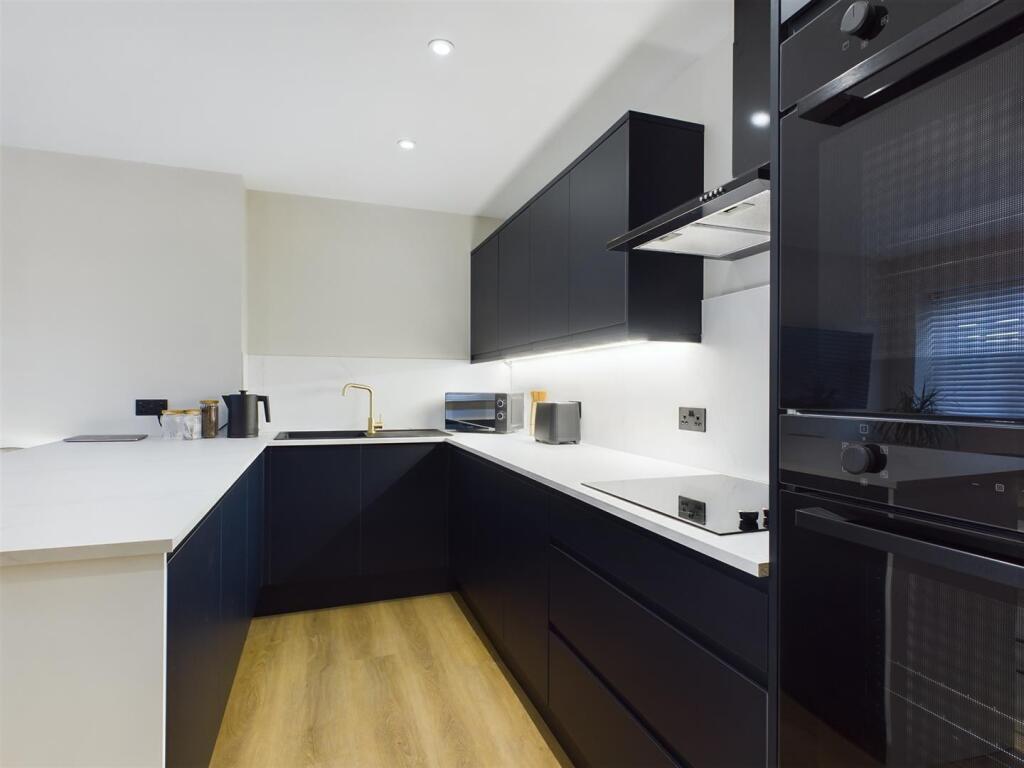 Main image of property: Gloucester Road, Bristol