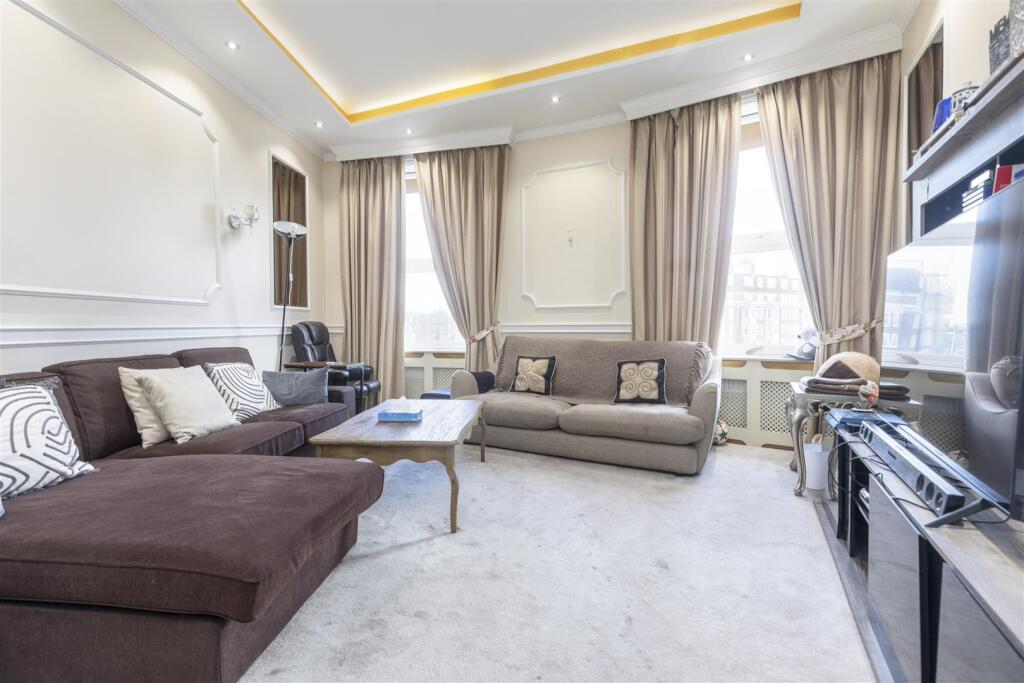 Egerton Court, SW7 – pohled 2