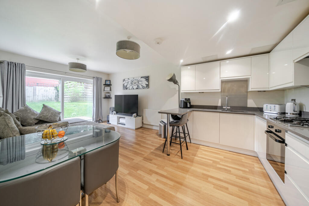 Main image of property: Wickham Road, Shirley, Croydon, CR0