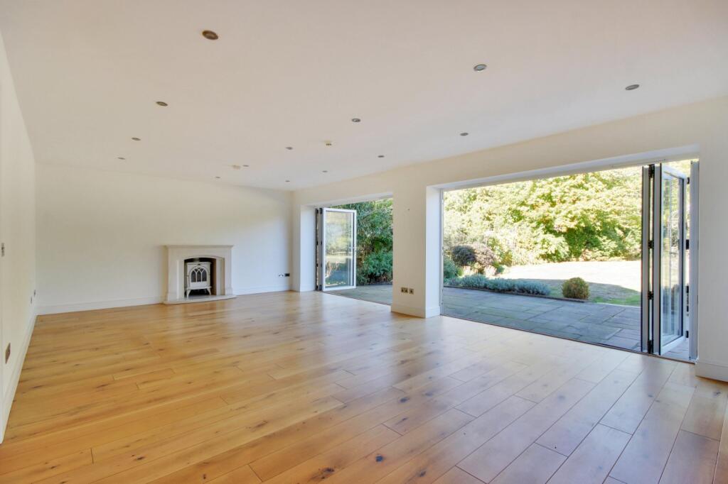 House in Tonbridge - View 3