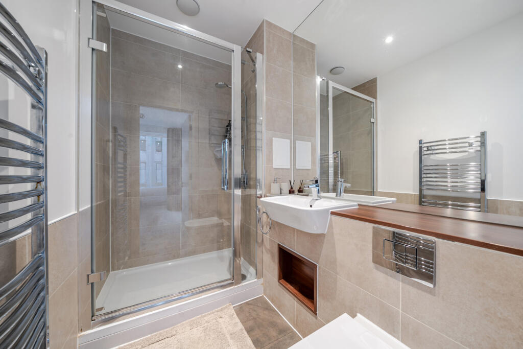 Apartment in London, Greenwich Peninsula - View 5