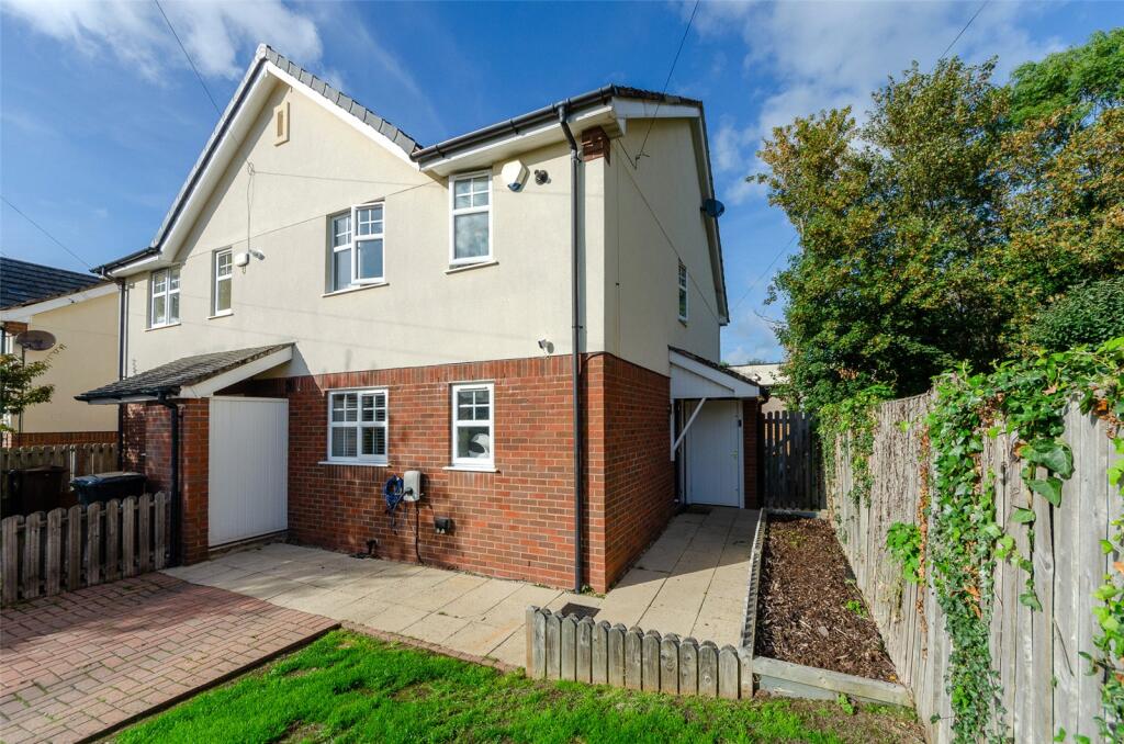 House in Llandudno - View 3