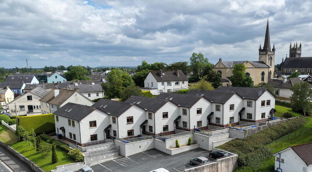 Main image of property: 11 Park View, Priest's Lane, Carrick-On-Shannon